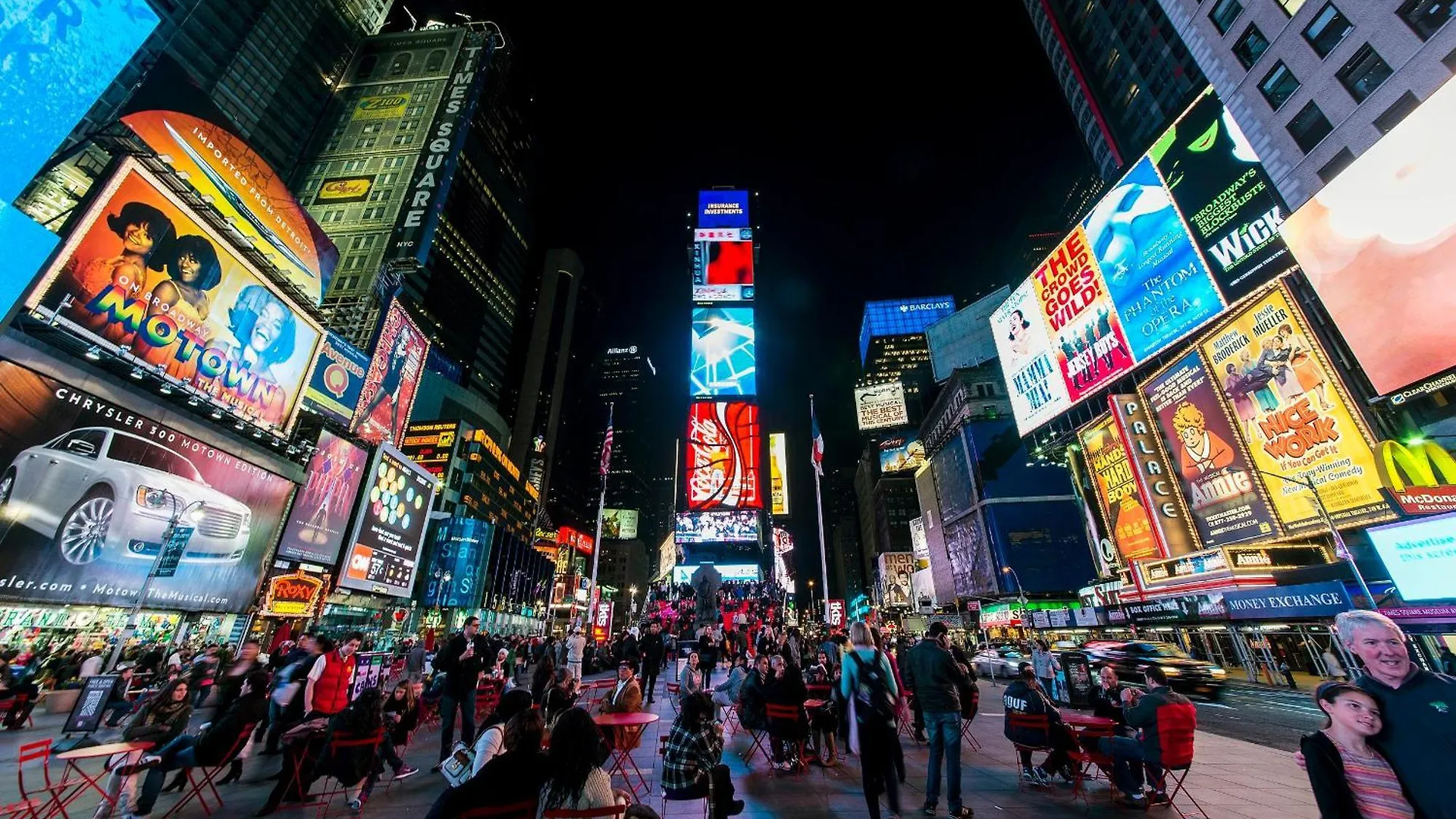 Apartment Stay Steps To Times Square, Beyond The Edge, Empire State Building & More! New York